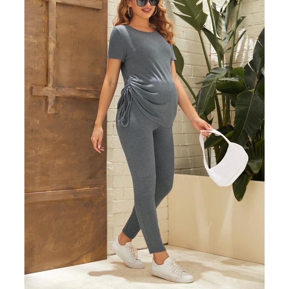 Cassini Maternity Drawstring Ruched Tee & Leggings Set - Picture 1 of 6